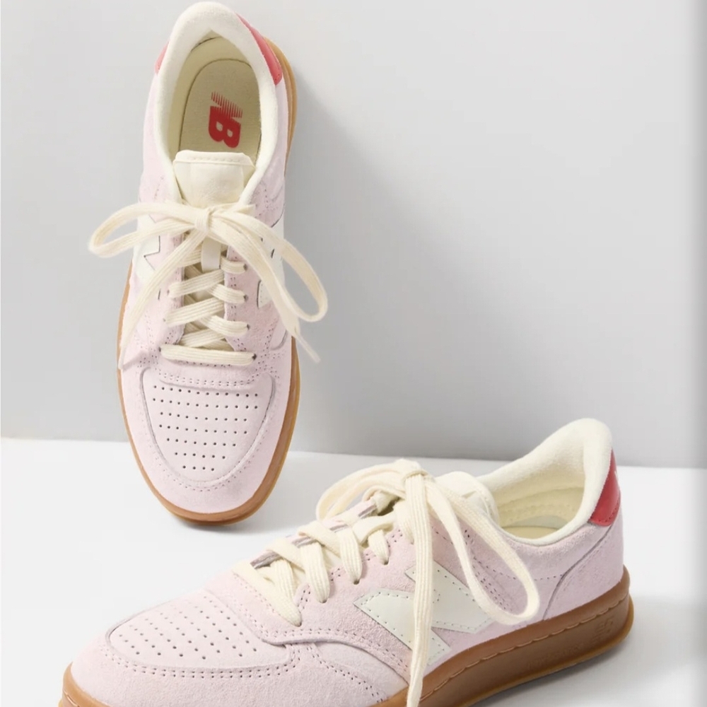New Balance T500 Sneakers Unisex Men's Sz 7.5, Womens Sz 9